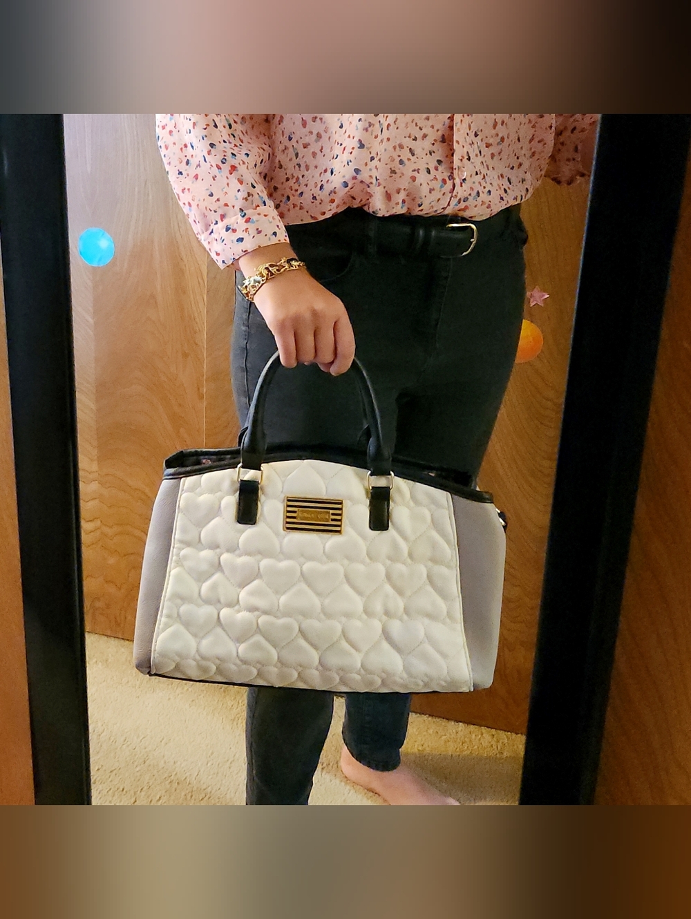 Betsey Johnson Heart Quilted Pleather Large Handbag - Picture 5 of 10